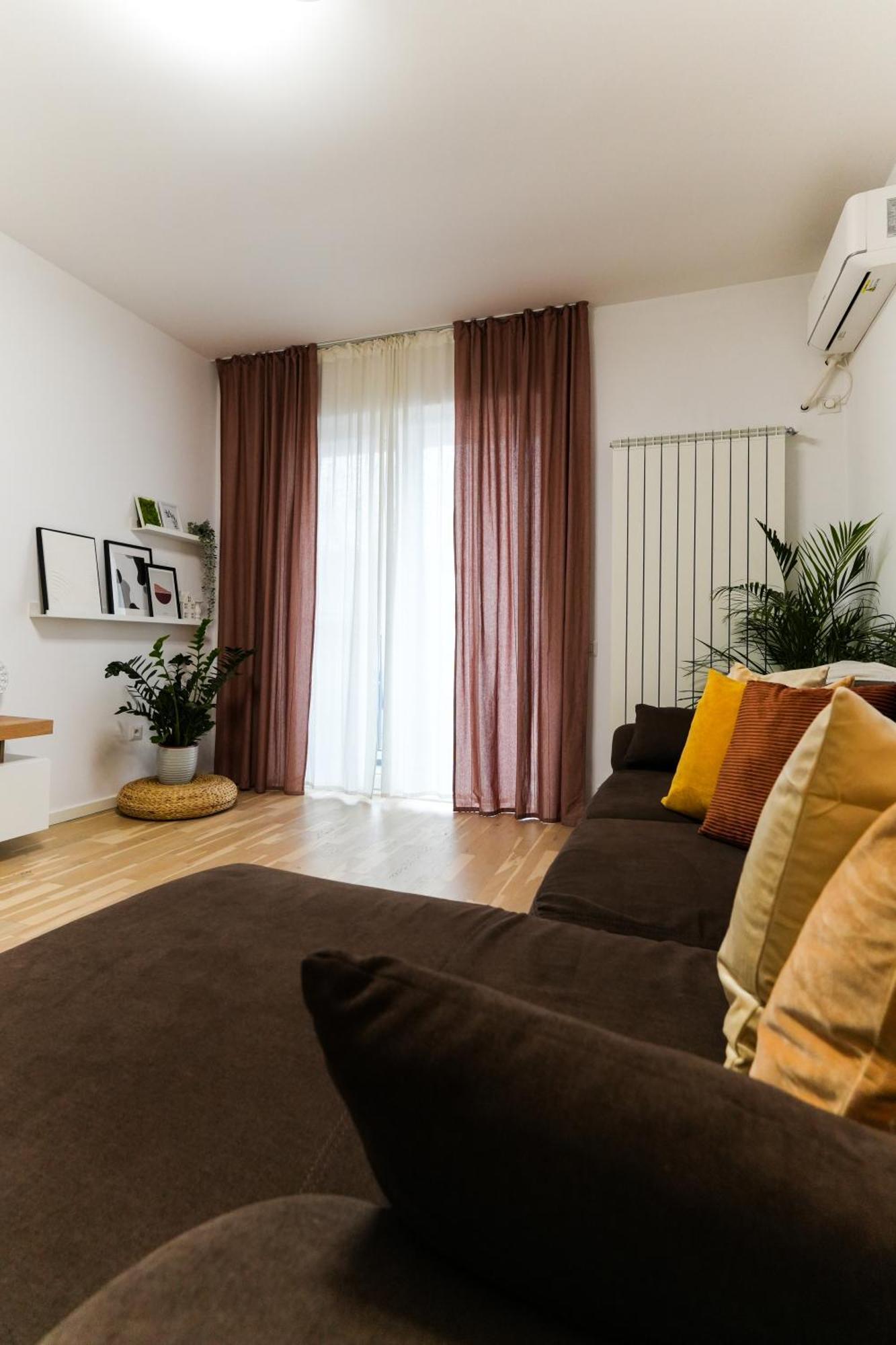 בוקרשט Amalia - Quiet 1Br Apartment With Parking & Wi-Fi מראה חיצוני תמונה